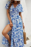 Vestido de verano azul con estampado de línea A con abertura