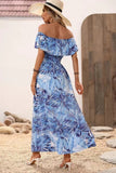 Vestido de verano con estampado verde naranja con abertura y hombros descubiertos
