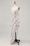 Vestido de dama de honor con volantes sin tirantes con vaina floral azul