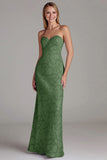 Vestido largo de dama de honor azul empolvado con vaina sin tirantes