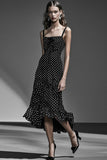 Vestido de gasa negro blanco con volantes de lunares de una línea