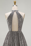 Vestido de cóctel plateado corto con corte y corte brillante en la espalda abierta