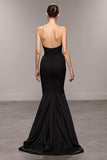 Vestido largo de noche con abertura de sirena negra