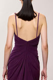 Vestido largo de noche con cuello en V fruncido y abertura morada