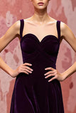 Vestido de fiesta largo de terciopelo simple morado oscuro en línea A
