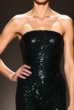 Vestido de noche de sirena sin tirantes con lentejuelas negras brillantes