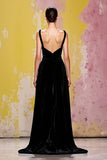 Vestido de noche largo de terciopelo negro simple