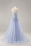 Vestido de fiesta largo con abertura y corsé de tul con lentejuelas sin tirantes azules
