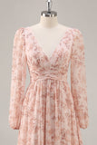Vestido de dama de honor de gasa de gasa con abertura y escote en V floral rosa