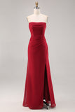 Vestido largo de dama de honor con tirantes de espagueti de gasa fruncido rojo oscuro con abertura