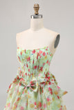 Vestido de regreso a casa con corsé sin tirantes verde floral