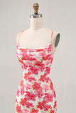 Mini vestido de regreso a casa con estampado de flores rojas