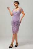 Vestido corto de 1920 con cuello en V y cuentas en color púrpura brillante con lentejuelas