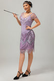 Vestido corto de 1920 con cuello en V y cuentas en color púrpura brillante con lentejuelas