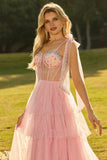 Vestido largo de graduación rosa con volantes y corsé con cuentas, encaje en la espalda