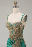 Vestido largo de baile de graduación con encaje de cuentas verde oscuro de sirena verde oscuro y lentejuelas