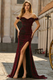 Vestido largo de baile de sirène negro rojo corsé descubierto