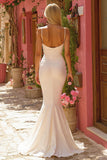 Vestido de novia simple de tirantes de espagueti de sirena marfil