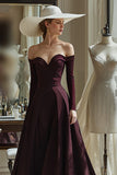 Vestido de Madre de la Novia Cabernet A Line Satin Off the Shoulder