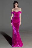 Vestido formal de terciopelo maxi sirena con hombros descubiertos y corsé fucsia