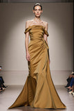 Vestido Formal Largo de Satén Sirena Amarillo con Hombros Descubiertos