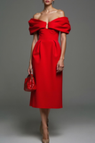 Vestido formal midi con hombros descubiertos y vaina roja