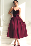 Vestido largo formal de terciopelo con tirantes finos Cabernet A Line