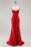 Vestido largo de fiesta plisado con corsé de tirantes finos de sirena roja con abertura