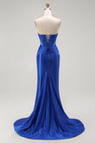Vestido largo de baile con corsé de cuentas sin tirantes de sirena azul real con abertura