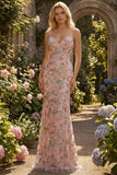 Vestido largo de graduación con cuentas y lentejuelas florales con tirantes finos