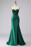 Corsé sin tirantes de sirena verde oscuro, encaje de lentejuelas recogidas y vestido de graduación con abertura