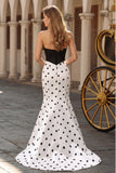 Vestido largo de baile de fin de curso de sirena de lunares en blanco y negro