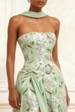 Vestido largo de baile bordado sin tirantes Dusty Sage con abertura