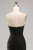 Vestido formal largo de gasa negra con tirantes y funda