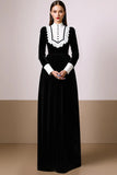 Vestido formal largo de terciopelo blanco y negro, línea en A y cuello alto