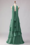 Vestido largo de dama de honor verde con volantes y línea A y bufanda en el cuello
