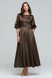 Vestido formal Midi de satén con escote de barco de café