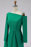 Vestido formal largo asimétrico de sirena verde brillante con serpentina lateral
