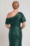 Vestido de madre de la novia de un hombro largo de champán brillante con lentejuelas