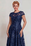 Vestido de Madre de la Novia con líneas en A con aplicación burdeos brillante