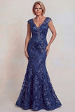 Vestido de sirena brillante azul oscuro con cuello en V y cuello en V