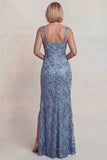 Vestido de madre de la novia con tirantes finos brillantes gris azules aplicados
