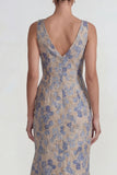 Vestido formal largo de sirena con escote en V y volantes gris, azul, jacquard y abertura