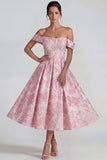 Corsé rosa Jacquard de hombros descubiertos Un vestido midi de línea