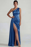 Vestido formal largo de satén de un solo hombro con funda azul oscuro
