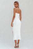 Vestido de soltera blanco sin tirantes bodycon volantes y abertura