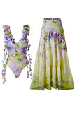 Bañador floral verde de dos piezas, escote en V con volantes y vestido de playa