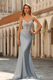Corsé de sirena azul polvoriento, vestido largo de satén y abalorios