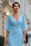 Vestido de madre de la novia de chiffon azul celeste, línea en V y escote en V con manga