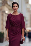 Vestido de madre de la novia de cuello redondo sirena negro con media manga